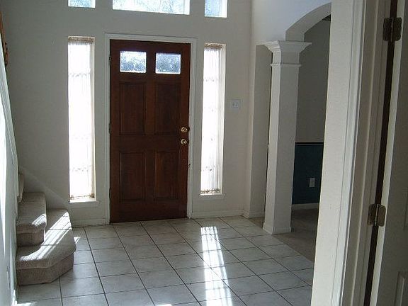 2nd image of 10403 Redwood Dr