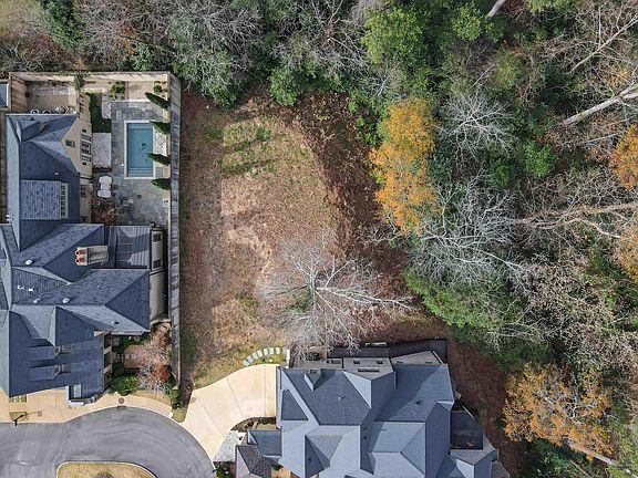 5th image of 1705 Pump House Ln #6