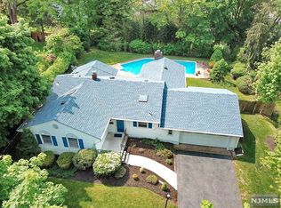 47 Garry Rd, Closter, NJ 07624
