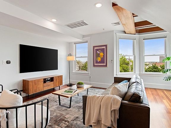 4th image of 6 Highland Ave #3