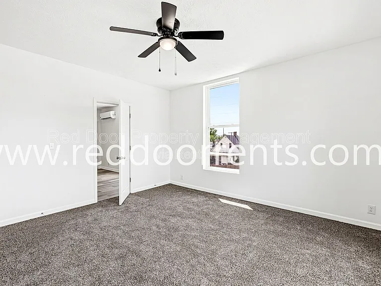 389 S Main St #D — Photo 27