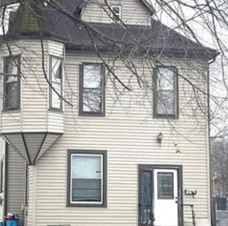 1st image of 1227 Penn Ave