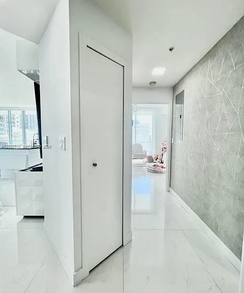 79 SW 12th St #1806 — Photo 18