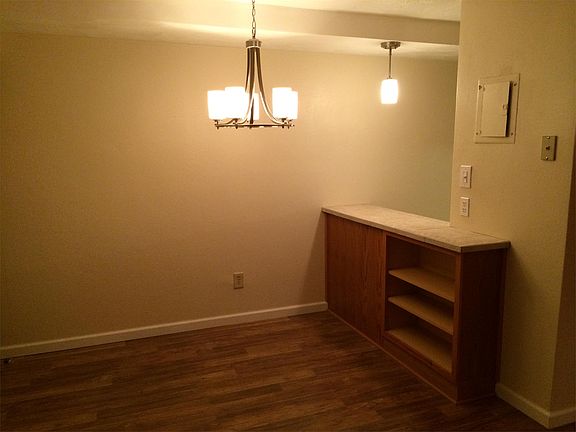 3rd image of 219 E Erie Ave APT A2