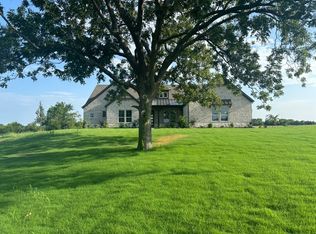 205 Cobb Rd, Leonard, TX 75452