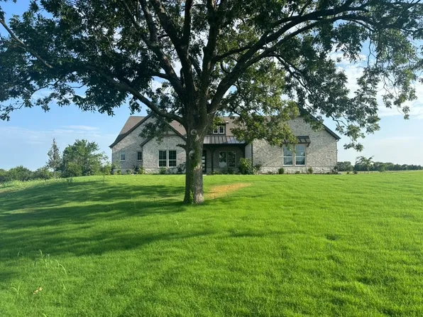 205 Cobb Rd, Leonard, TX 75452