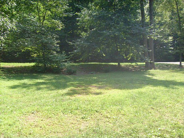 2nd image of 35 Hummingbird Ln