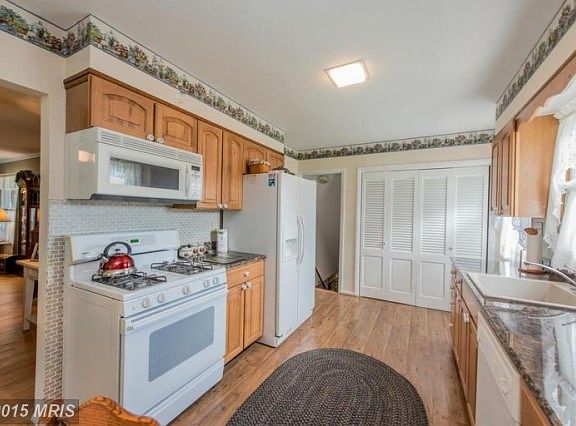 5th image of this home