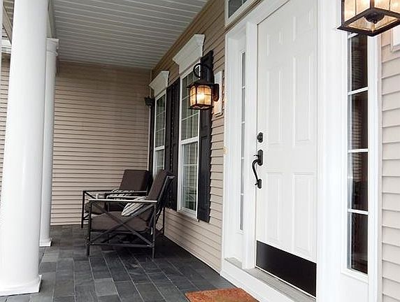 2nd image of 3474 Chestnut Hill Dr