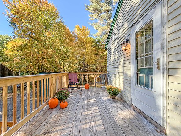 4th image of 659 Saco Road