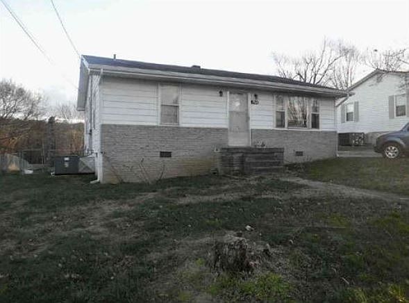 1st image of 715 Lincoln Ave