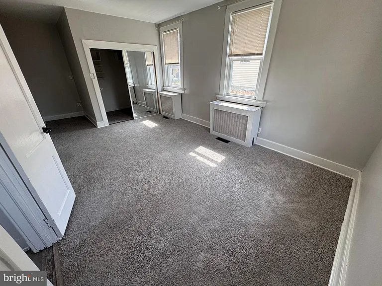 222 Townsend Ave — Photo 11