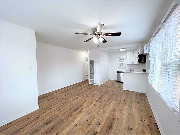 2nd image of 6201 Fountain Ave #44-208