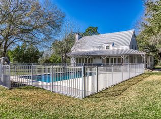 1585 Round Top Rd, Round Top, TX 78954