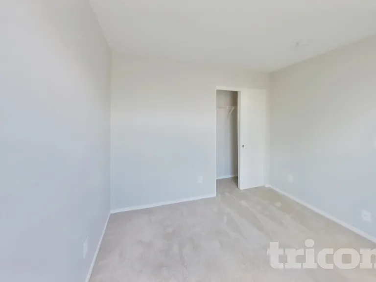2114 Seattle Shore St — Photo 10