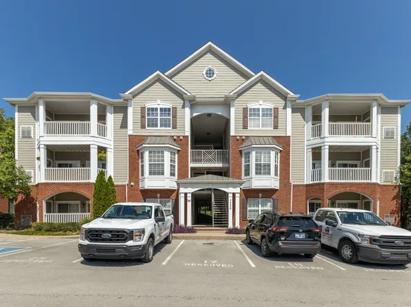 7230 Althorp Way APT W12, Nashville, TN 37211