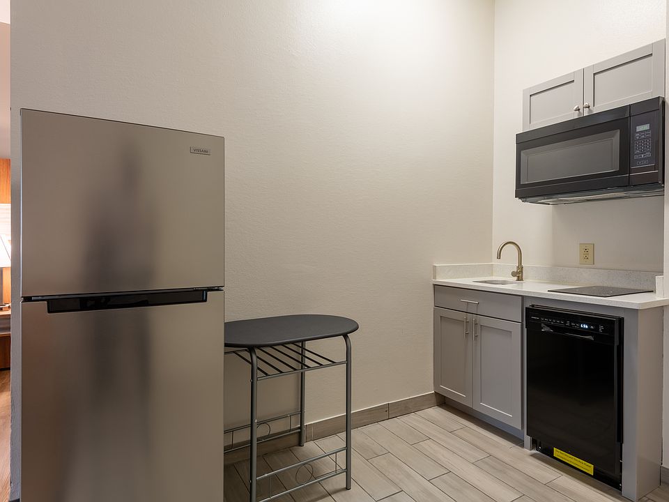 1st image of 835 Upper Union St #441c1282c