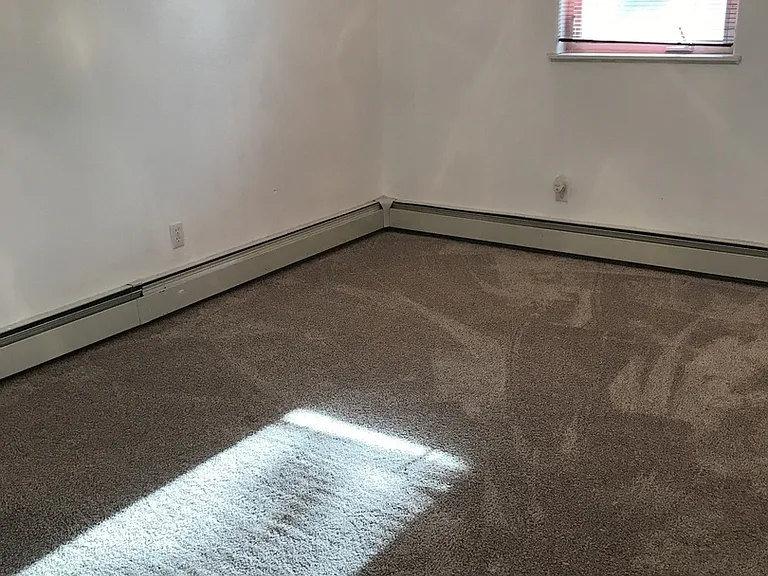 2604 E Cowles St — Photo 12