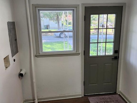 5th image of 1820 Woodman Dr
