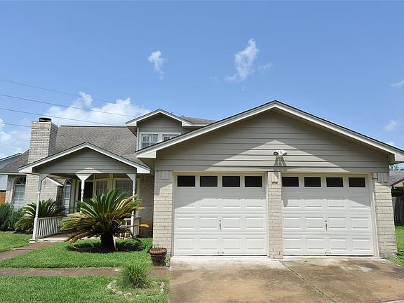 2nd image of 3202 Kempwood Dr