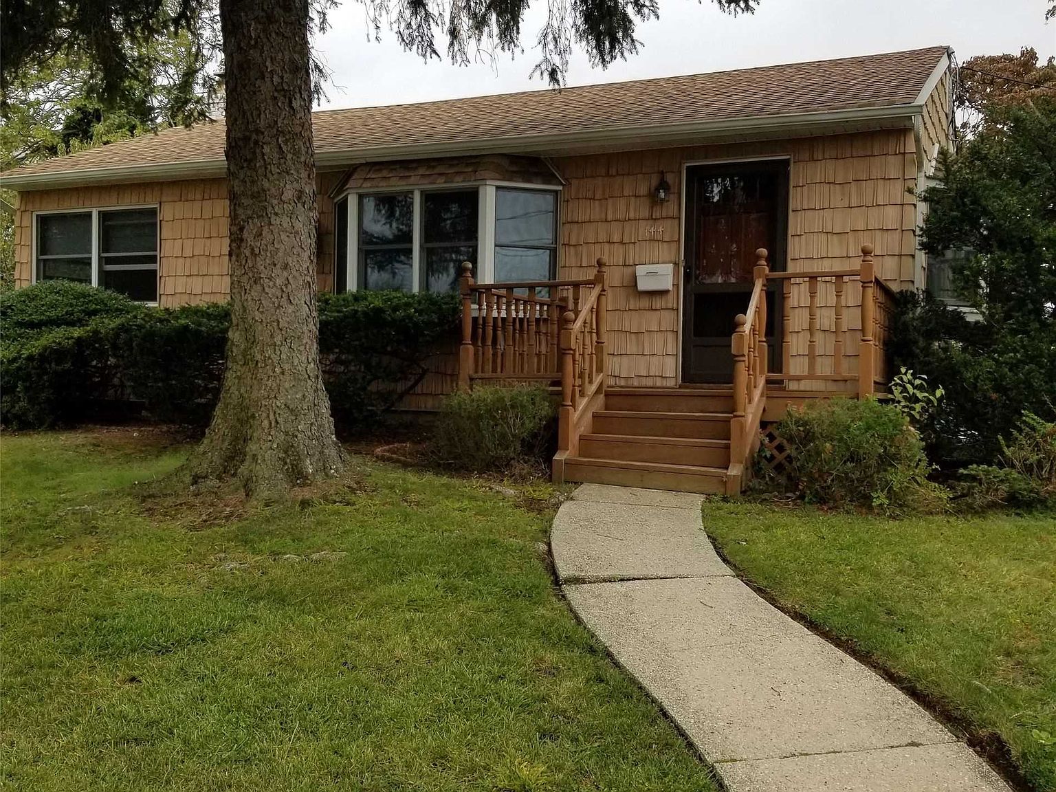 144 Maple Ave, Bethpage, NY 11714 Zillow