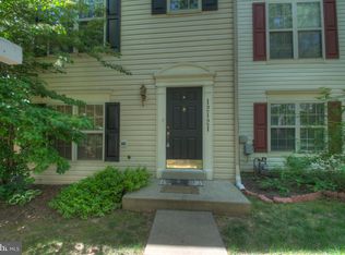 12121 Amber Ridge Cir, Germantown, MD 20876