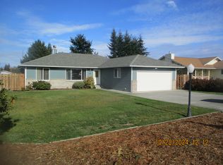 860 Sylvester Ct, Sequim, WA 98382
