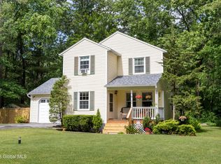 3 Columbine Ave, South Glens Falls, NY 12803