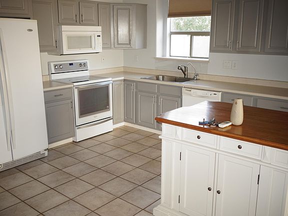 3rd image of 17203 N Erin Ln