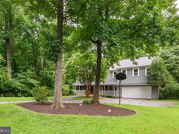 3rd image of 7951 Gavin Way