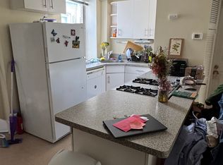 448-452 Hanover St #502, Boston, MA 02113