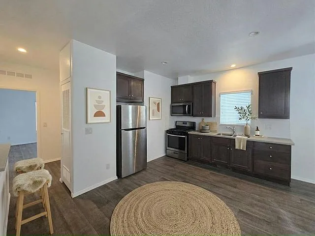3825 N Nellis Blvd #83 — Photo 2
