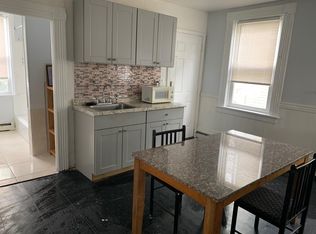 61 Florence St FLOOR 1, Providence, RI 02909