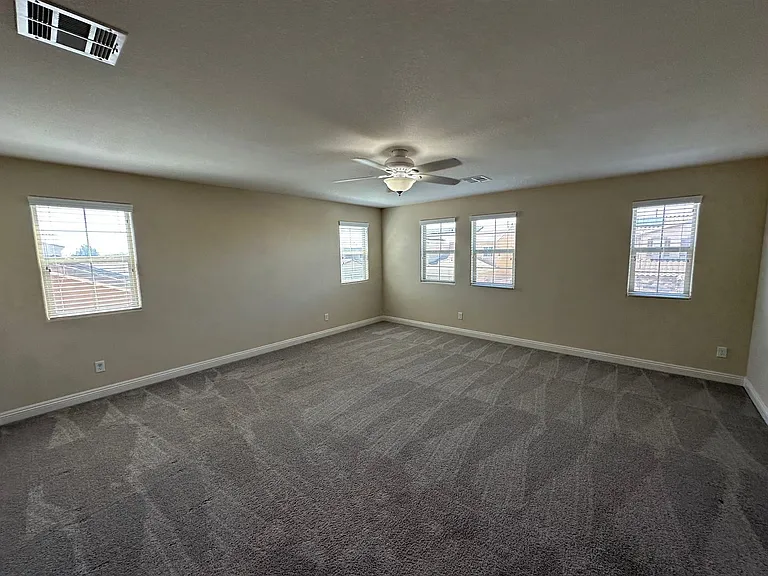 816 Bluebird Hill Ave — Photo 14