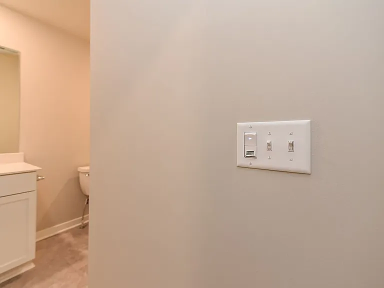 728 Mickelson Way — Photo 44