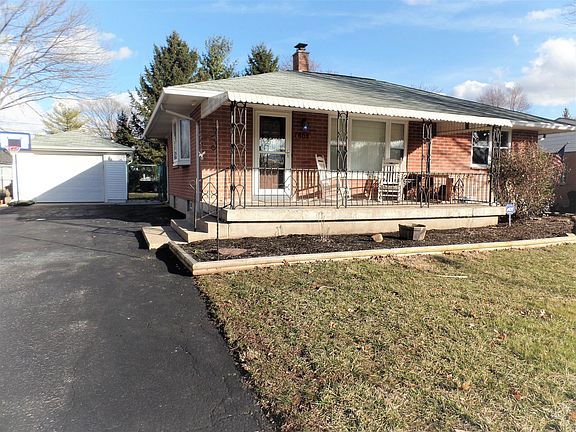 2nd image of 608 Bonnycastle Ave
