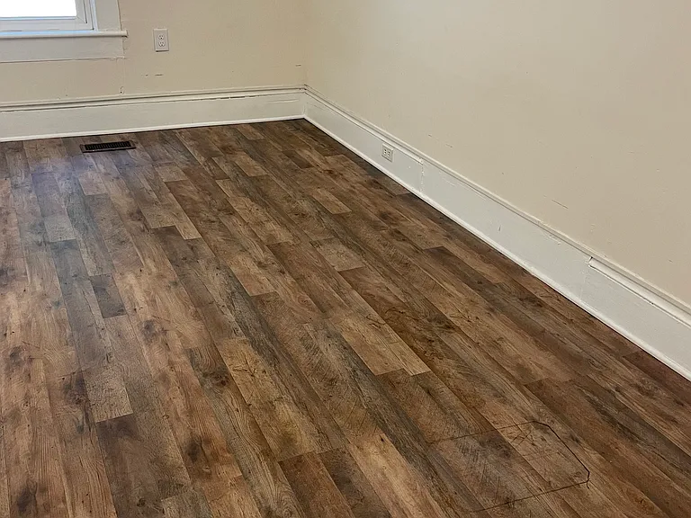 1115 Whitman St — Photo 17