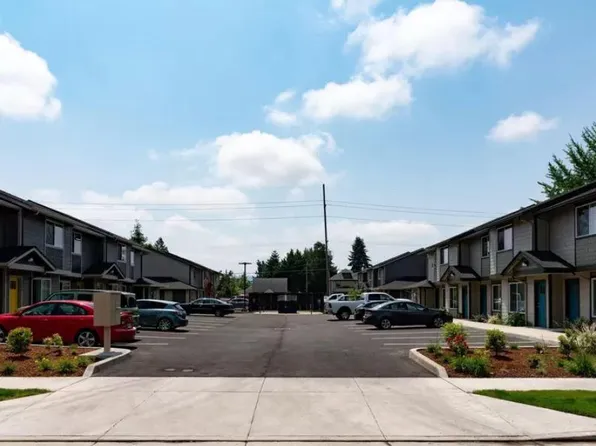 Lebanon City Townhomes, 565 W Oak St #33, Lebanon, OR 97355