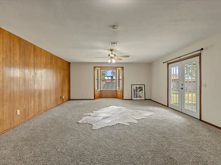 4121 Monica Dr — Photo 5