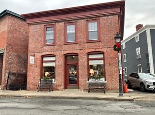 155 Washington St #2, Marblehead, MA 01945