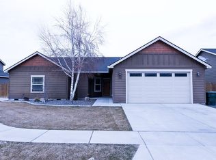 1016 SW Olive Ct, Hermiston, OR 97838