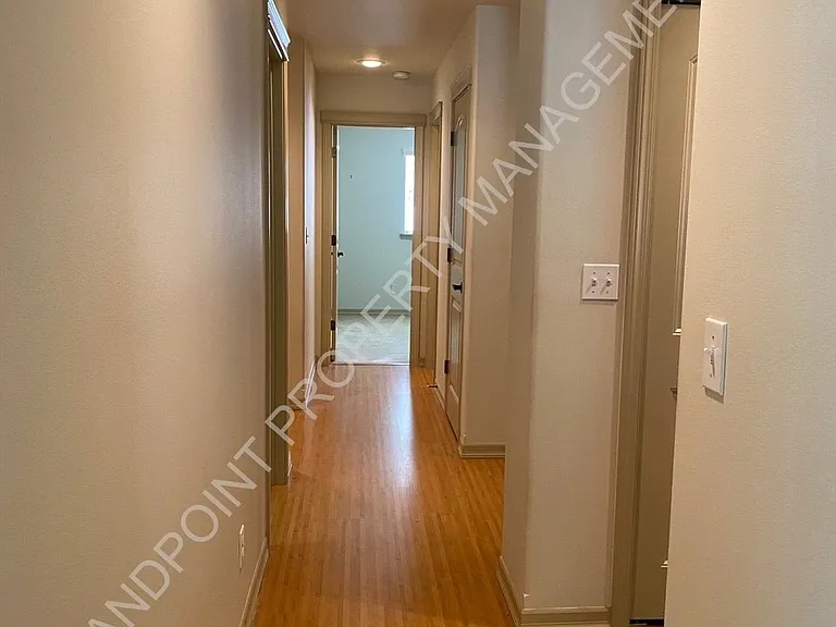 310 Huppert Ln — Photo 13