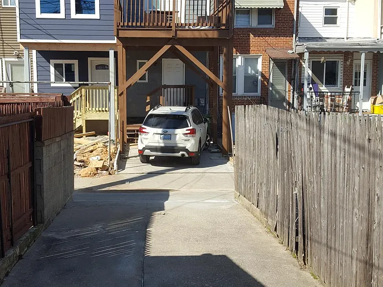 1440 Andre St #1 — Photo 19