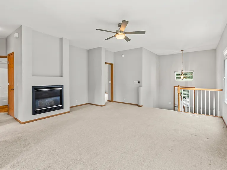 3814 N 173rd Ave — Photo 8
