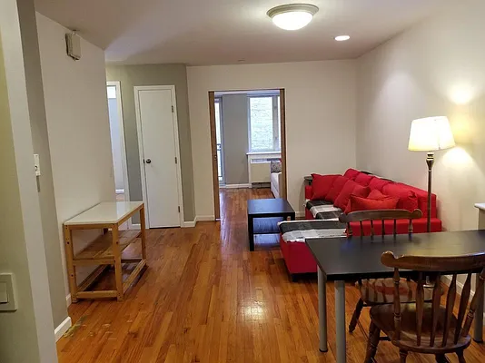 Rented by Owner | media 52