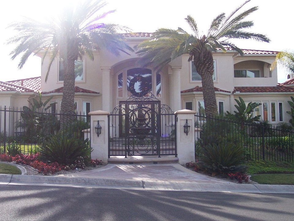 Courtesy of Mary Ann Mallory Park Place Realty