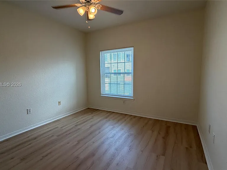 23500 Walden Center Dr #210 — Photo 10