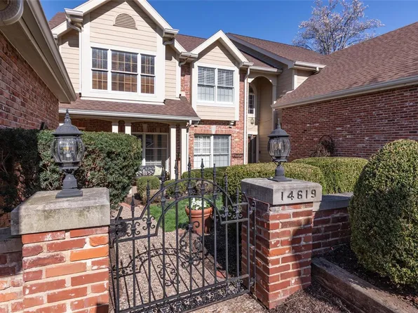 14619 Mallard Lake Dr, Chesterfield, MO 63017