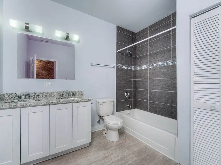 3847 N Lincoln Ave #3 — Photo 9
