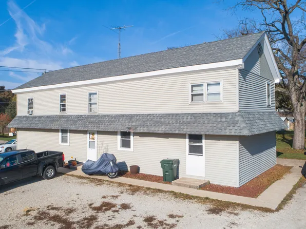 25254 W Bridge St, Channahon, IL 60410